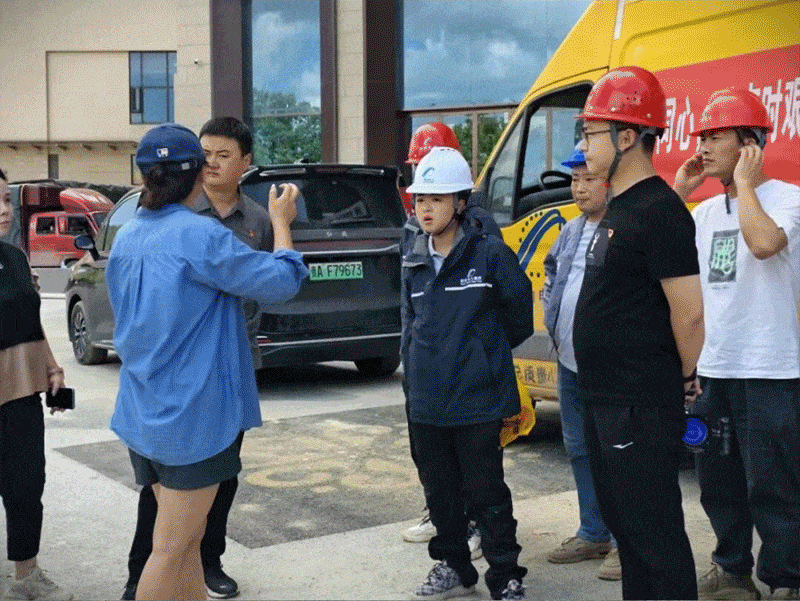 1756964520764021.gif 05-min.gif